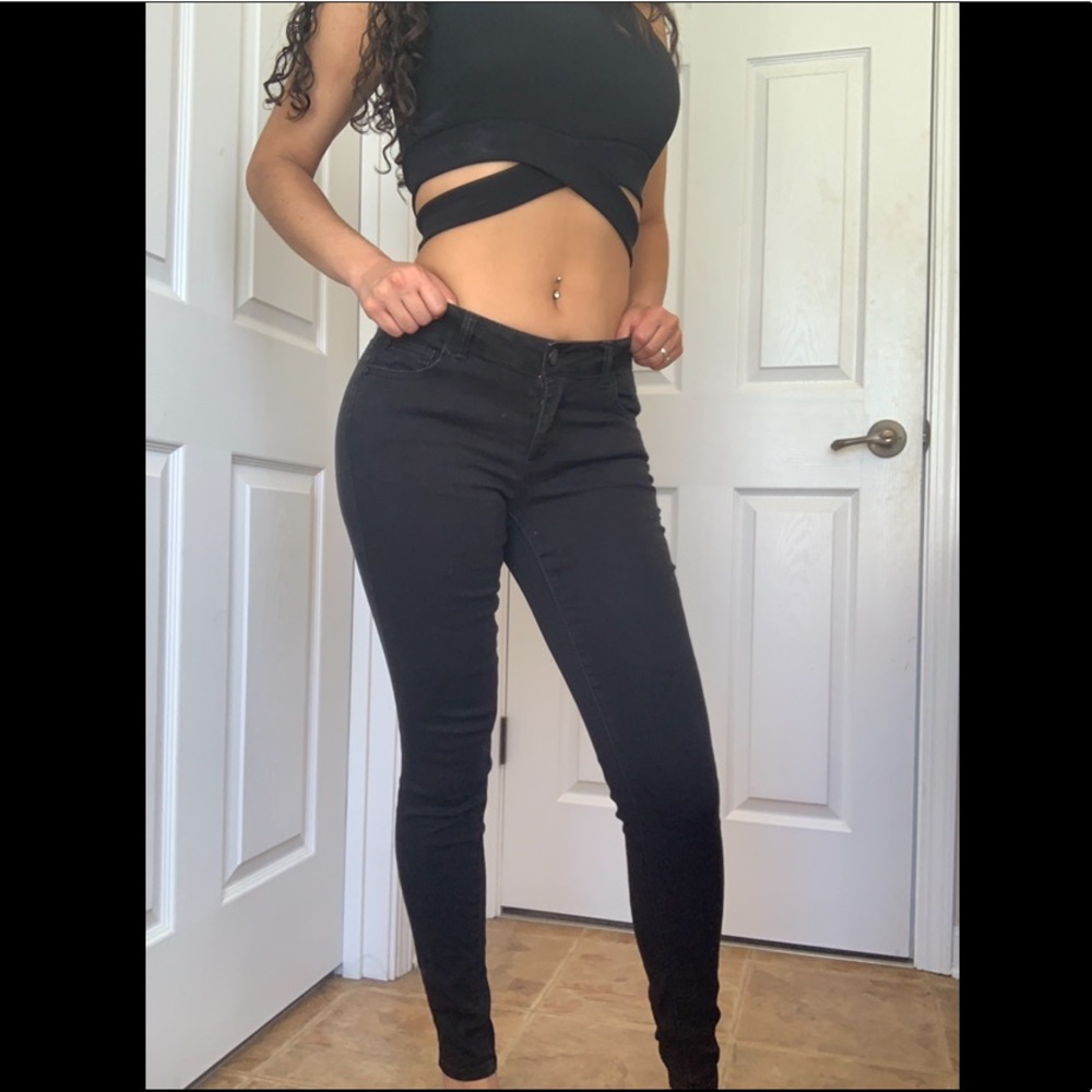 Black Fashion Nova Jeans